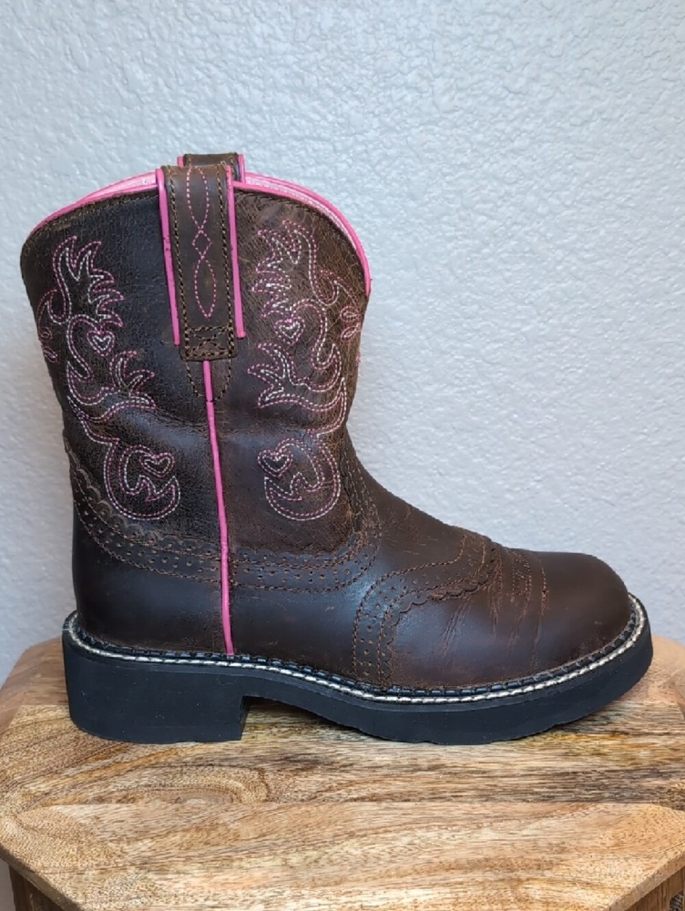 Ariat Fat Baby Leather Cowboy Boots with Pink Trim - Picture 2 of 10